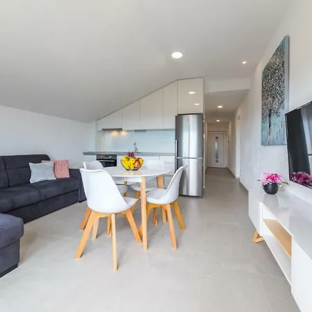 Sun Apartment Klis Exterior photo